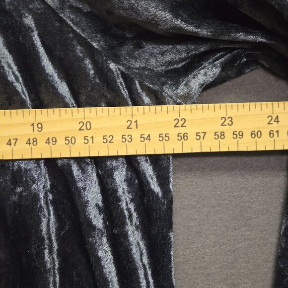 Valerie Stevens 2X Crushed Velvet Whimsigoth Boho Off-Shoulder Blouse Bell Sleev - Picture 5 of 10